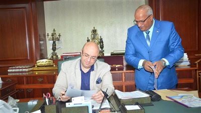 محافظ بني سويف يعتمد ترقية 7139 معلمًا.. تفاصيل
