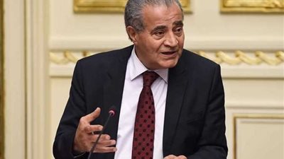 إجبار مسئول كبير بوزارة التموين على تقديم استقالته لهذا السبب