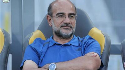 عامر حسين عن توقيع العقوبات المالية على اللاعبين: 