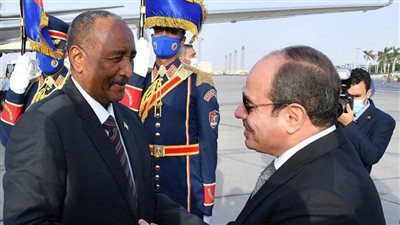 في أول زيارة له بعد اندلاع الحرب.. البرهان يتوجه إلى ‎مصر للقاء الرئيس السيسي