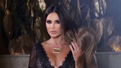 نيللي مقدسي في إطلالة جديدة عبر إنستجرام