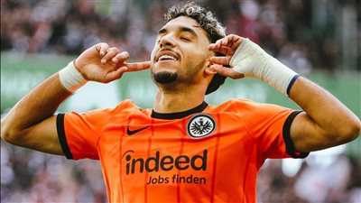 لمدة 5 سنوات.. انتقال عمر مرموش إلى مانشستر سيتي بـ75 مليون يورو