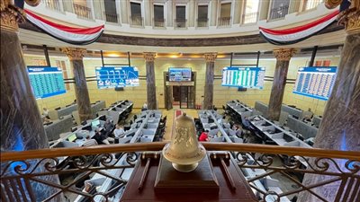 تراجع مؤشرات البورصة المصرية بسبب مبيعات العرب والأجانب