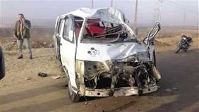 انقلاب ميكروباص يودي بحياة شخص ويصيب آخرين في الجيزة
