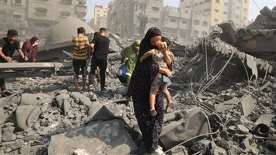 استشهاد 17 فلسطينياً وإصابة العشرات جراء قصف إسرائيلي على قطاع غزة 