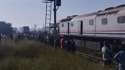 تمزق جسد عامل أسفل عجلات قطار بـ قنا