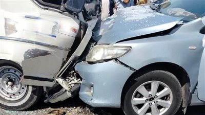 بالأسماء.. حادث تصادم يصيب 4 أشخاص في أسيوط
