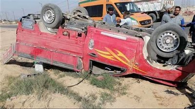 حادث مروري مروع يصيب 15 شخصاً بـ طريق الإسماعيلية الصحراوي