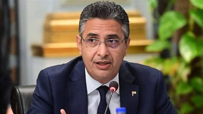 وزير التموين