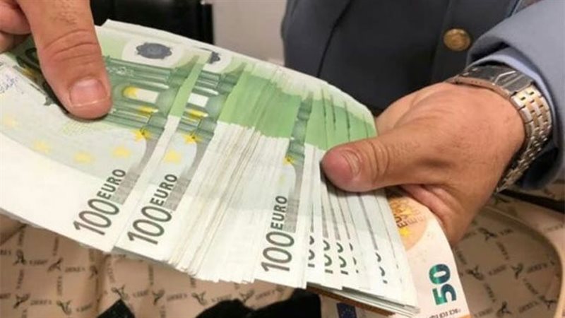 العملات الأجنبية