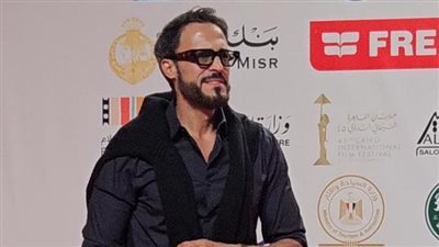 تألق يوسف الشريف وليلى علوى بعرض «وين صرنا» بمهرجان القاهرة