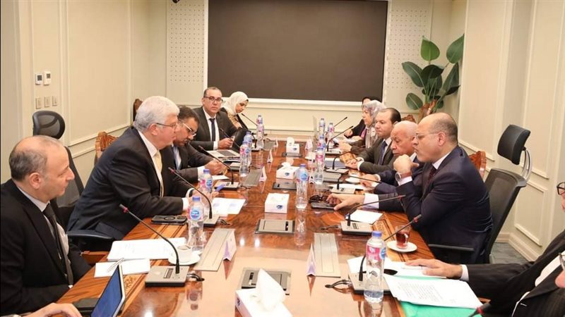 اجتماع  بين وزارتي