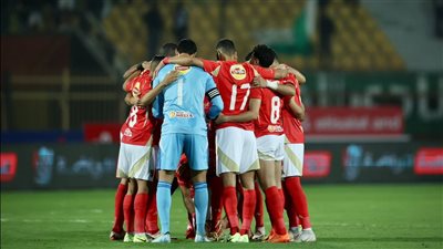 صراع ناري.. الأهلي يتعادل مع الاتحاد السكندري ويتصدر الدوري مؤقتًا