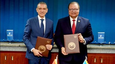 الرقابة الصحية توقع بروتوكول تعاون مع مصر للطيران لدعم السياحة العلاجية