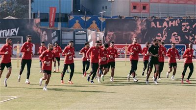 وسط أزمات داخلية ونجاحات مالية.. الأهلي يستعد لمواجهة البنك الأهلي بالدوري