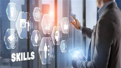 مهارات أساسية يجب أن يتقنها الشباب لمستقبل مهني ناجح