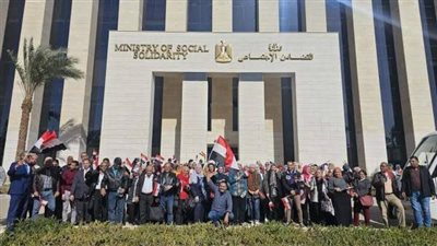 فرص عمل مميزة للأشخاص ذوي الإعاقة بمختلف القطاعات: الشركات والمصانع والقطاع المصرفي