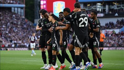 أرسنال يكتسح وست هام بخماسية مثيرة بالدوري الإنجليزي الممتاز