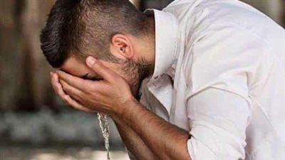 هل يؤثر الشعور النعاس على صحة الصلاة والوضوء؟ فتوى دار الإفتاء يوضح 