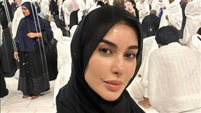 ياسمين صبري تؤدي مناسك العمرة: اللهم اكتب لي من الأرزاق اجملها