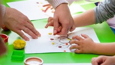 4 أخطاء تدمر مواهب طفلك.. تجنبها ليبرز تميزه