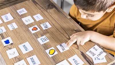 تربية طفل ثنائي اللغة: هل تؤثر على التطور لديه؟