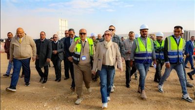 بتكلفة 288 مليون جنيه.. وزيرة البيئة تتفقد الإنشاءات لمصنع معالجة المخلفات بقوص