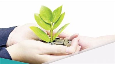 الإفتاء توضح حكم تخصيص جزء من الزكاة لمساعدة الغارمين ودعم المجتمع