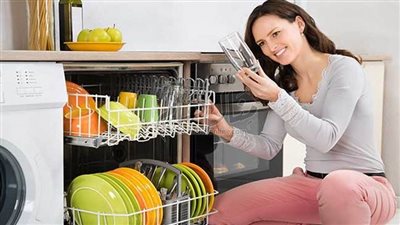 تحذيرات هامة.. أشياء لا تضعها في غسالة الأطباق ونصائح لحمايتها
