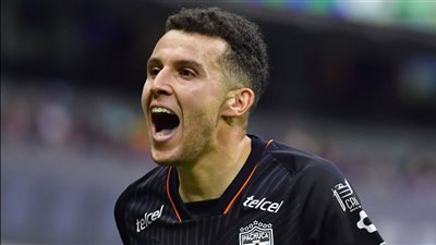 الأهلي يُغلق ملف التعاقد مع المغربي أسامة الإدريسي