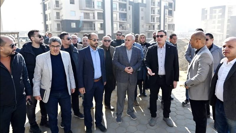 جولة وزير الإسكان