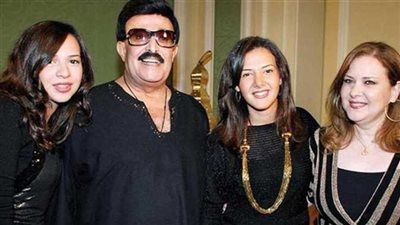 أسطورة الضحك العالمية.. أسرة سمير غانم تحيى ذكرى ميلاده عبر الإنستجرام