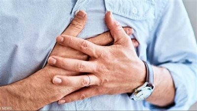 7 أطعمة تجنبها بعد العاشرة مساءً لتقليل الكوليسترول والحفاظ على صحتك