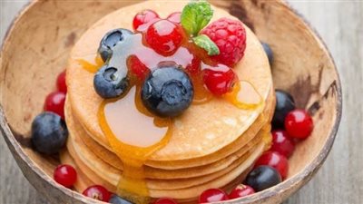 في دقيقتين فقط: طريقة تحضير البان كيك بدون بيض بسهولة