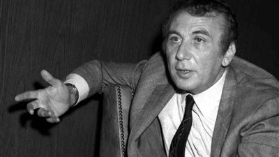 سنوات المجد والسطوع.. نزار قباني فى مصر أحدث إصدار بمعرض الكتاب