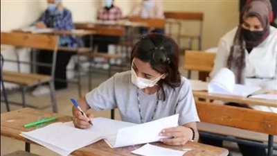 ما بين الفوائد والمخاطر.. تأثير نظام البكالوريا على طلاب الثانوية