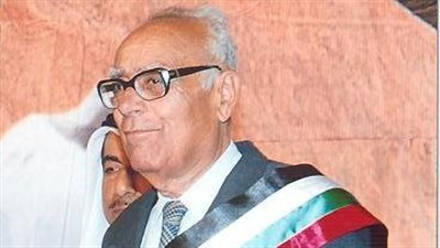 منها لعبة الكتابة.. طرح اصدارات لـ مصطفى ناصف بمعرض القاهرة الدولي للكتاب