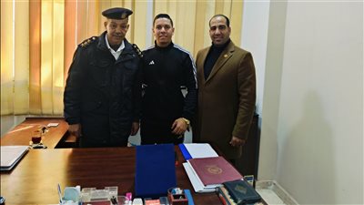 تهنئة النقيب هريدي محمد هريدي ضابط شؤون فرقة العاشر بعيد الشرطة الـ73