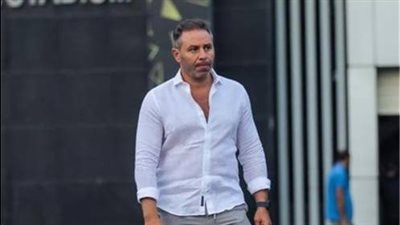 حازم إمام: لاعبى الزمالك حاليا ضعيفة ولا تستطيع التتويج بلقب الدورى