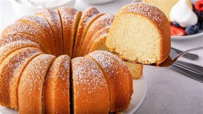 لذيذة وسهلة.. طريقة عمل كيكة الفانيليا على طريقة الشيف نادية السيد