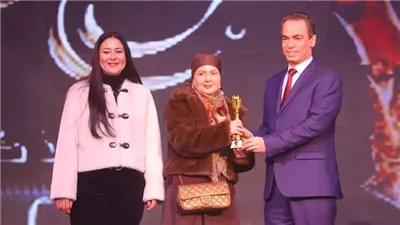 فى الذكري الـ 50.. تكريم عائلة وصناع مسلسل أم كلثوم بماسبيرو