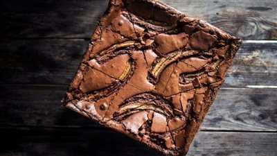 طريقة تحضير كيك الموز بالكاكاو.. هشة ولذيذة بمذاق رائع