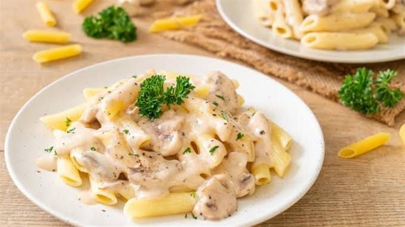 مكرونة وايت صوص