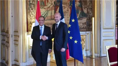 وزير الخارجية يؤكد أهمية إعادة إعمار غزة بوجود الفلسطينيين على أرضهم