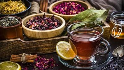 مشروبات طبيعية مذهلة لتسريع الهضم.. لا تفوتها