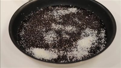 بدون فرن.. أسهل طريقة لتحضير كيكة الطاسة على البوتاجاز