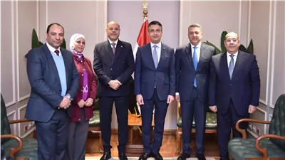 التموين: توزيع 250 ألف كرتونة سلع للعمالة غير المنتظمة وألف جنيه منحة