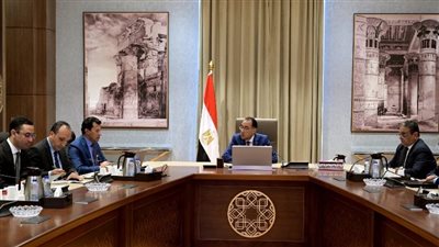 رئيس الوزراء يؤكد الحرص على دعم الأنشطة الرياضية ويوجه بوضع آلية للأندية