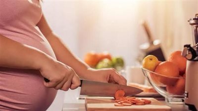 هل على الحامل والمرضع صيام رمضان؟.. علماء الفتوى يجيبون