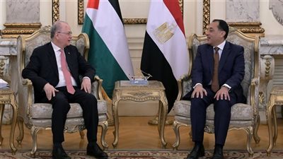 رئيس الوزراء لنظيره الفلسطينى: الحكومة المصرية وضعت خطة للتعافى المبكر وإعادة إعمارغزة